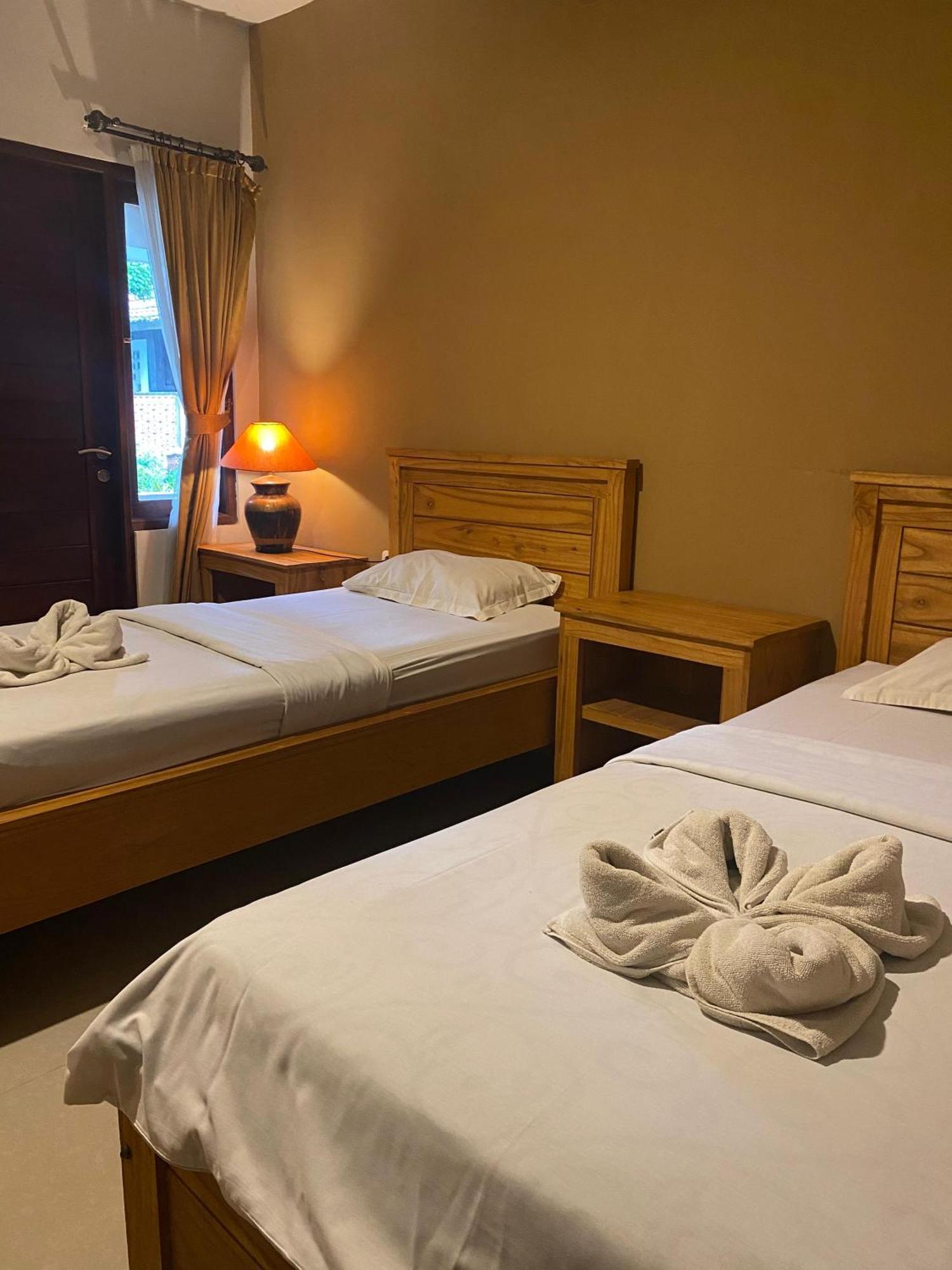 Hotel Ghamed Sari Exteriér fotografie