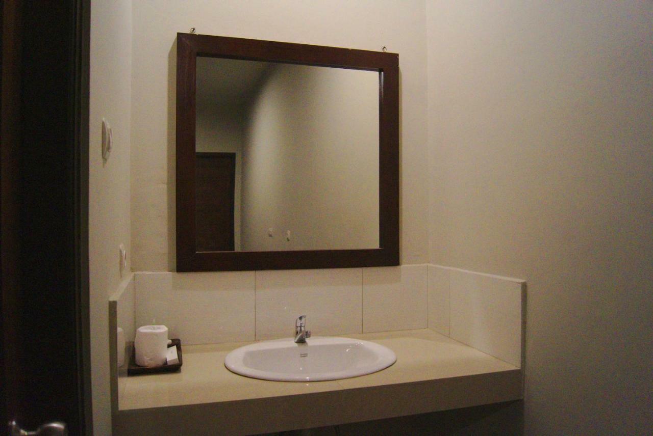 Hotel Ghamed Sari Exteriér fotografie