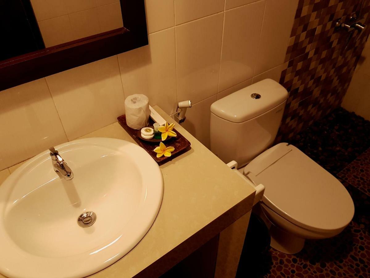 Hotel Ghamed Sari Exteriér fotografie